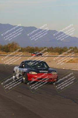 media/Dec-02-2023-Speed Ventures (Sat) [[b82c9ebe82]]/2-Race Group/Race (Sprint 2)/